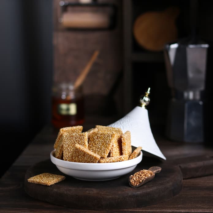 Bzuriyeh Sesame Krokan