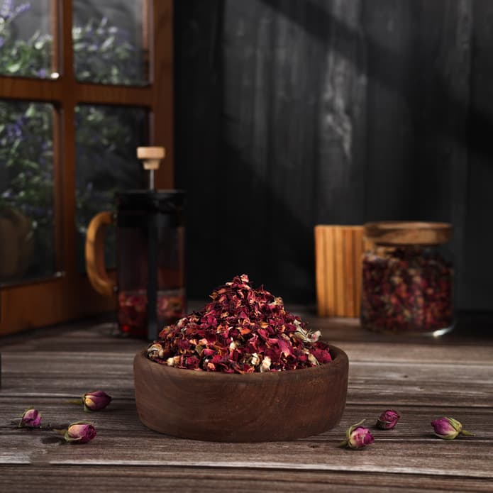 Bzuriyeh Roses
